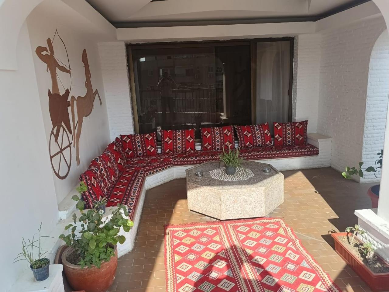 Pyramids Nights Hostel Kafret el-Gabal Eksteriør bilde
